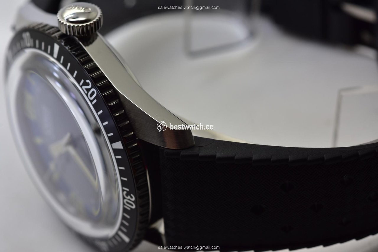 IMG_9085 Oris Divers Sixty Five Mens watch Unisex Automatic Steel 01 733 7707 4065 Replica 2