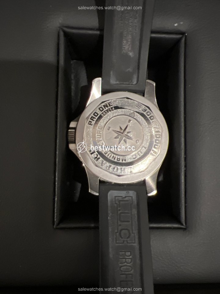 IMG_9085 Chopard L.U.C Mens watch Unisex Automatic Steel 16 8912 Replica 2