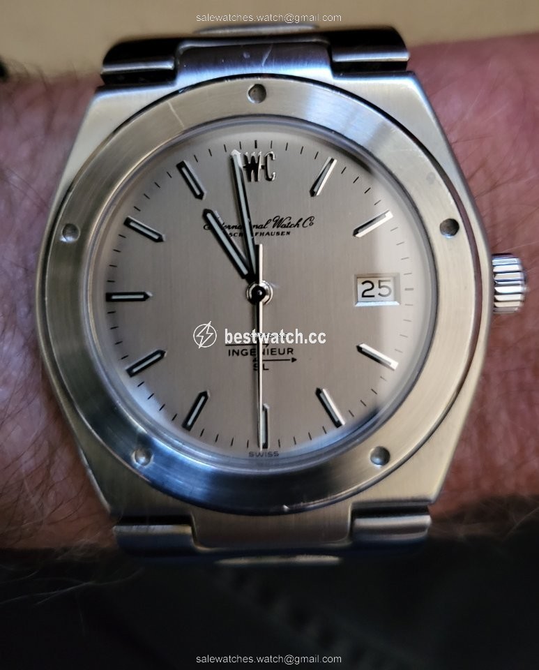 IWC Ingenieur Jumbo Mens watch Unisex Automatic Steel IW1832 Replica 2