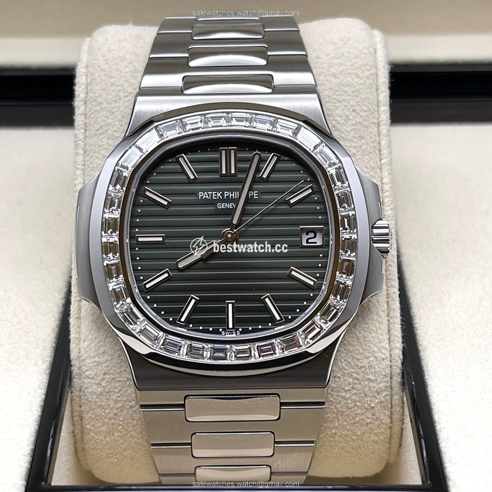 Patek Philippe Nautilus Mens watch Unisex Automatic Steel 5711 1300A-001 Replica 2