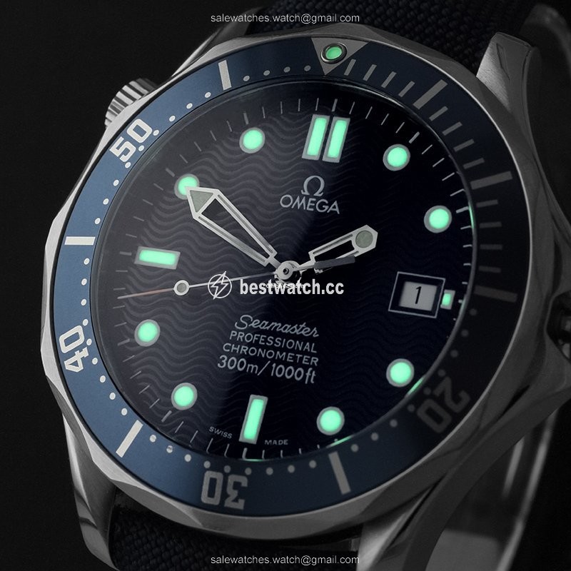 IMG_9085 Omega Seamaster Diver 300 M Mens watch Unisex Steel 2531.80.00 Replica 2