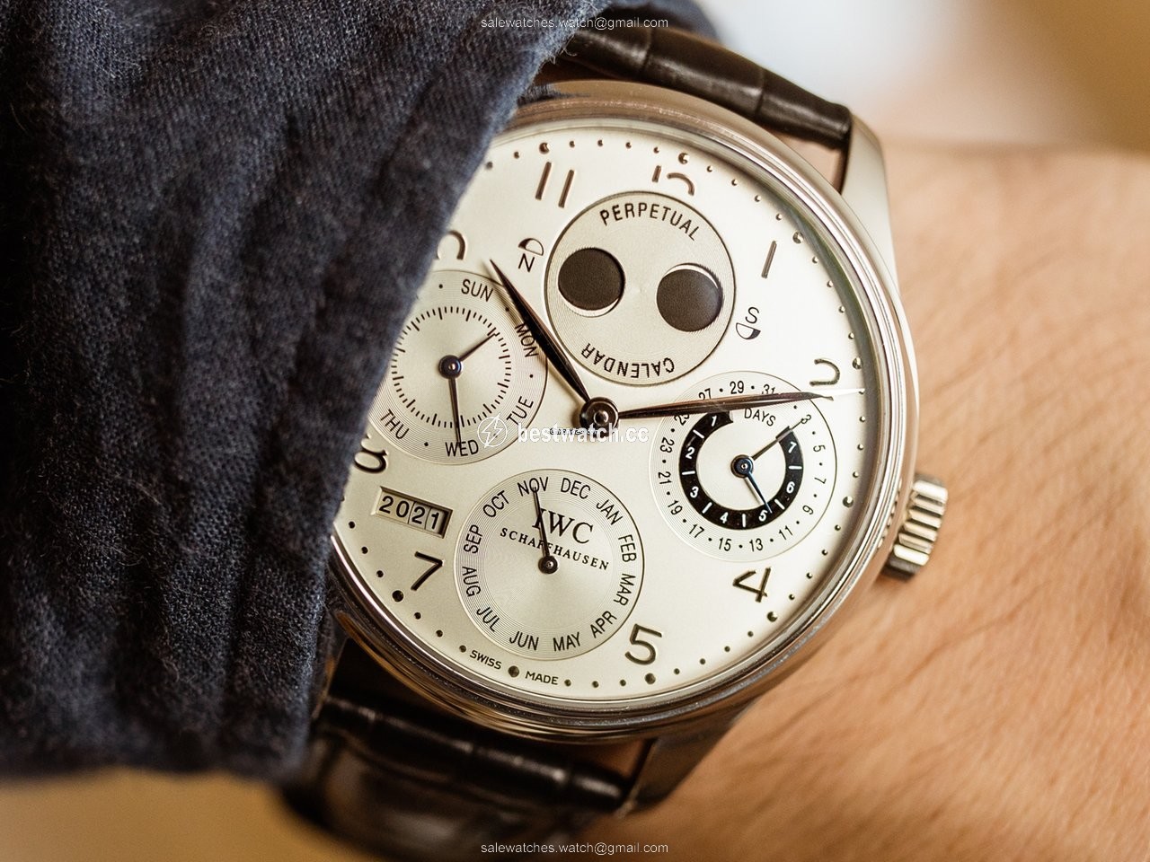IMG_9085 IWC Portuguese Perpetual Calendar Mens watch Unisex Automatic Platinum IW502111 Replica 2
