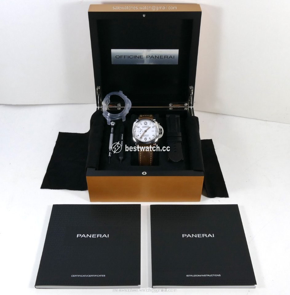 IMG_9085 Panerai Luminor Marina 1950 3 Days Automatic PAM01499 Replica 2