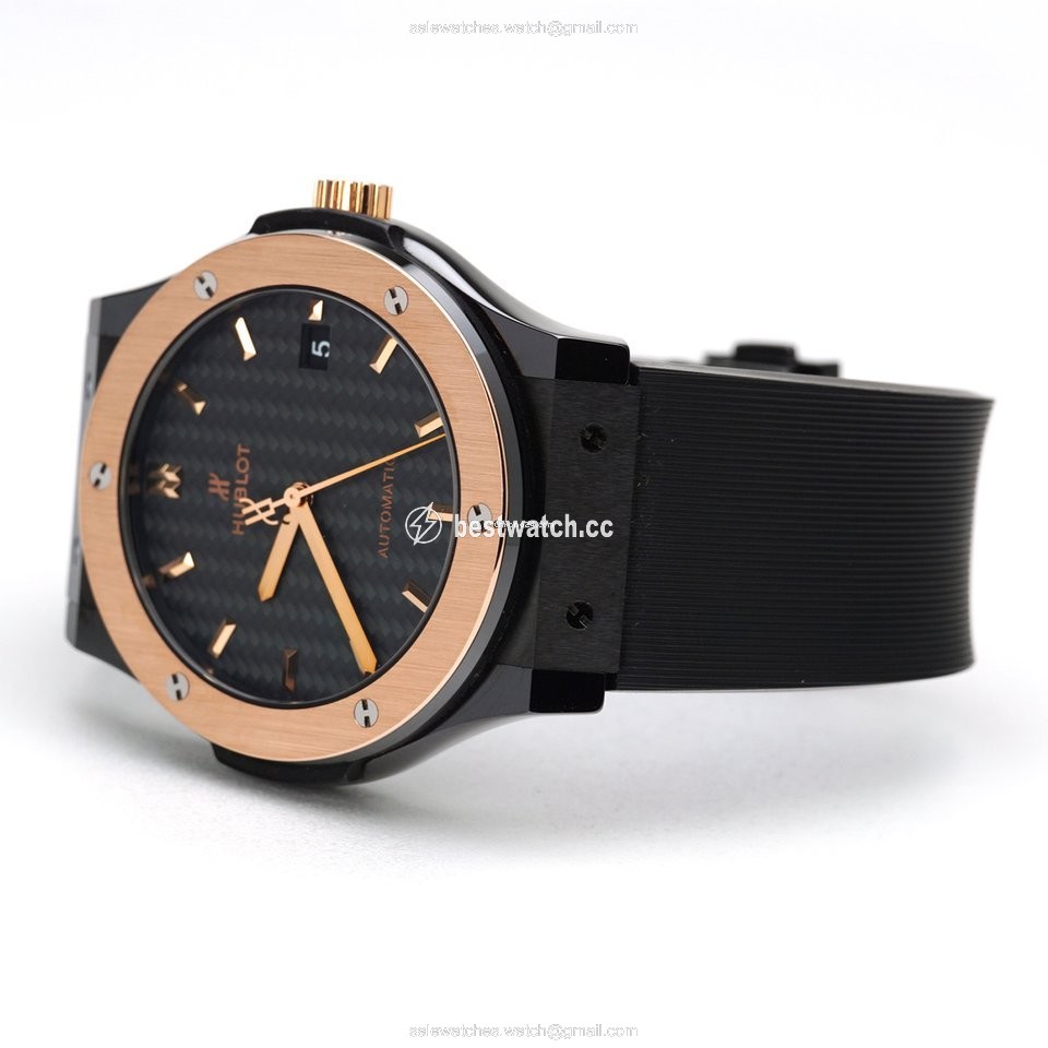 IMG_9085 Hublot Classic Fusion 45, 42, 38, 33 mm Mens watch Unisex Automatic Ceramic 511.CO.1781.RX Replica 2