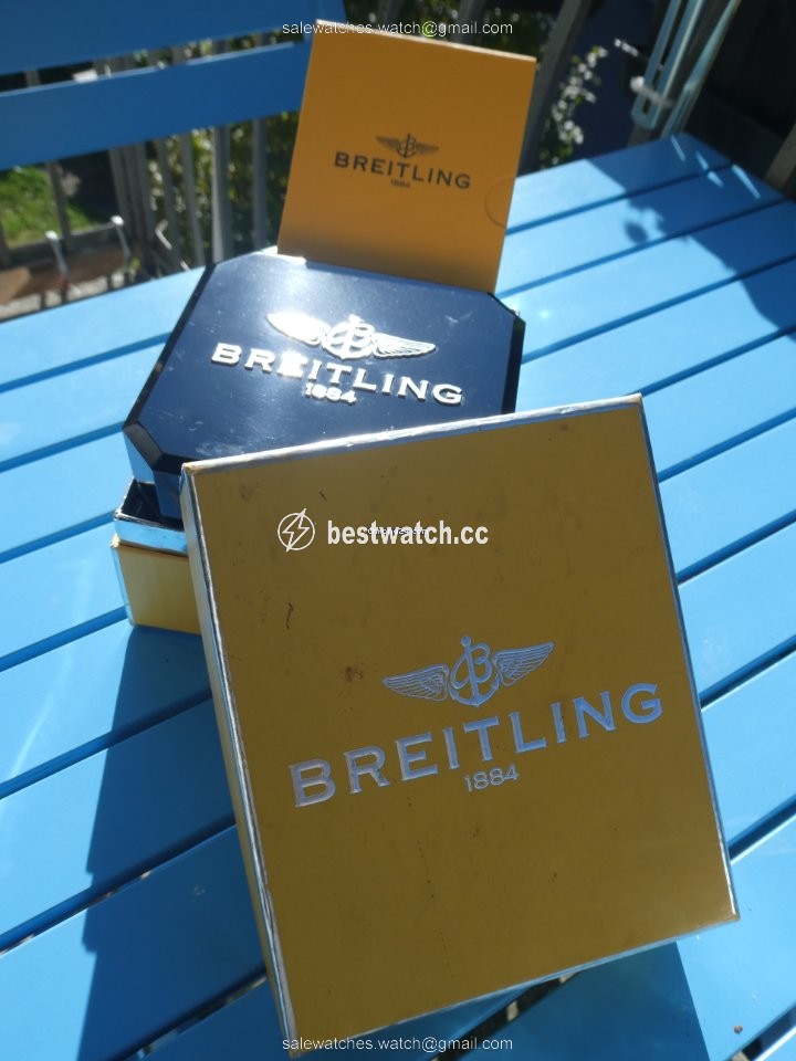 IMG_9085 Breitling Callistino Womens watch Quartz Gold Steel D72345 Replica 2