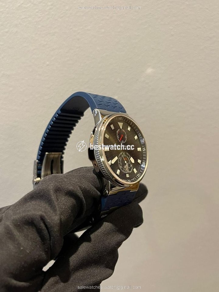IMG_9085 Ulysse Nardin Mens watch Unisex Automatic Steel 263-68le-3 Replica 2