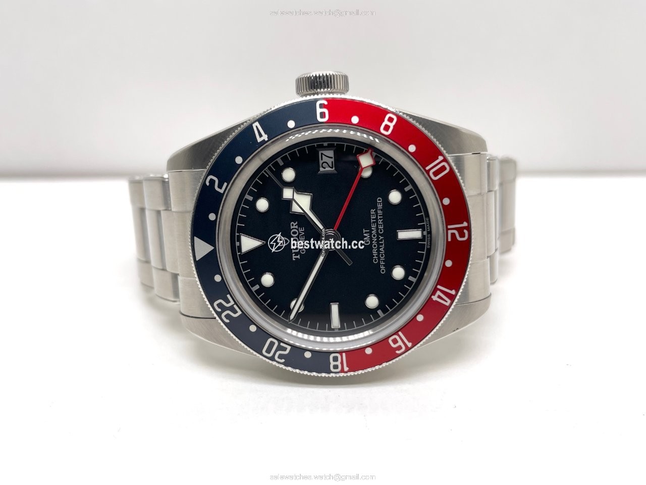 IMG_9085 Tudor Black Bay GMT Automatic M79830RB Replica 2