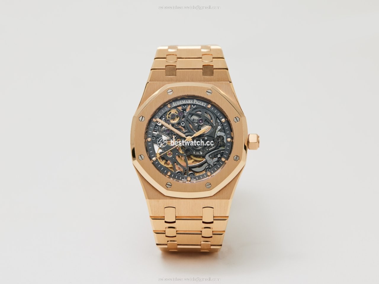 IMG_9085 Audemars Piguet Royal Oak Selfwinding Mens watch Unisex Automatic Rose gold 15305OR.OO.D088CR.01 Replica 2