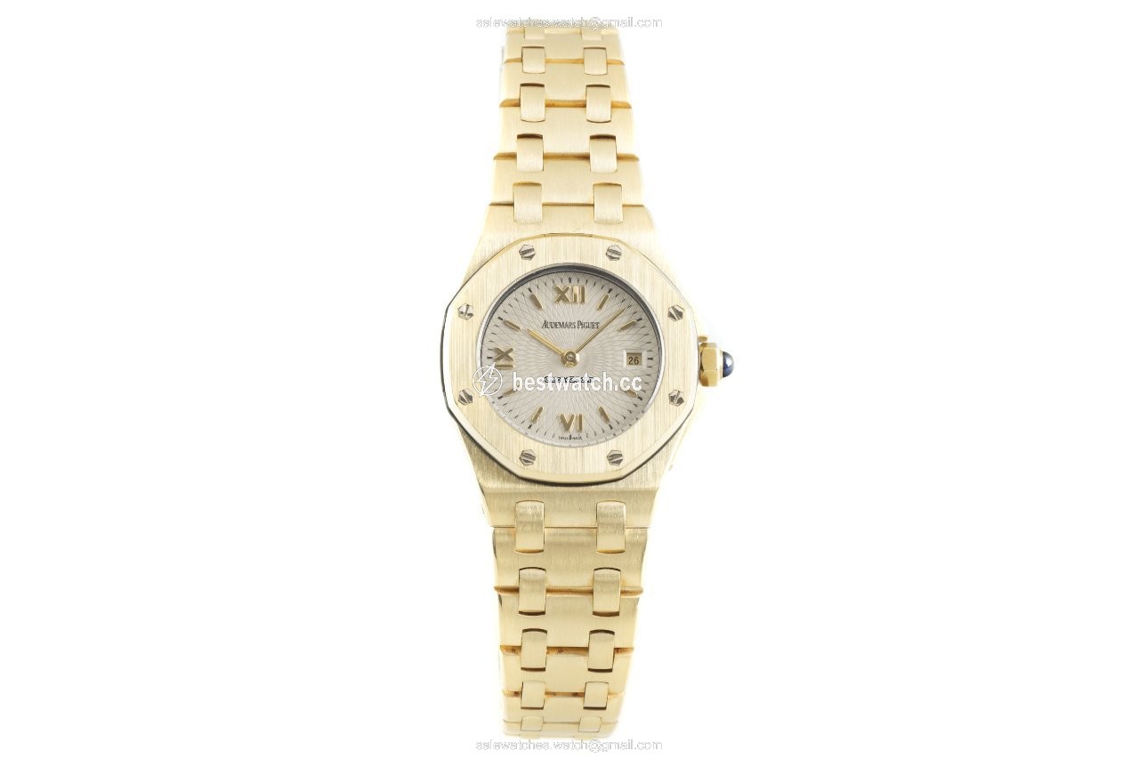 IMG_9085 Audemars Piguet Royal Oak Offshore Lady Womens watch Quartz Yellow gold 67150BA Replica 2