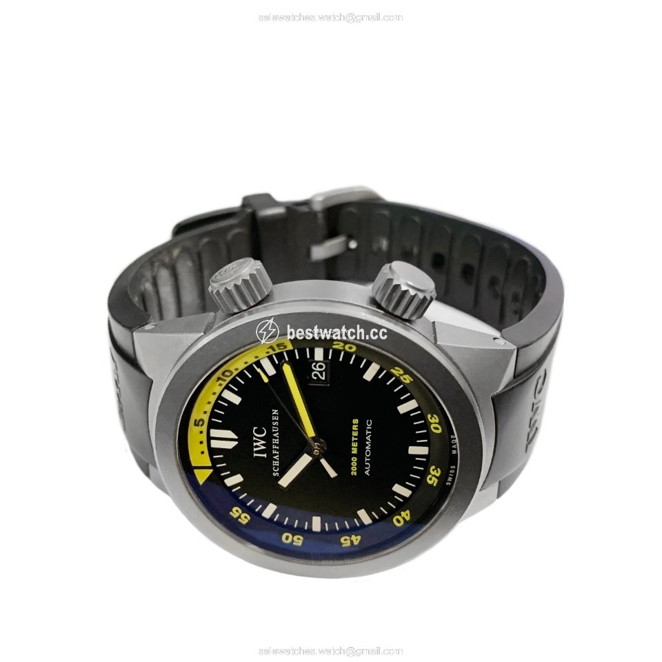 IWC Aquatimer Chronograph Mens watch Unisex Automatic Titanium IW372304 Replica 2