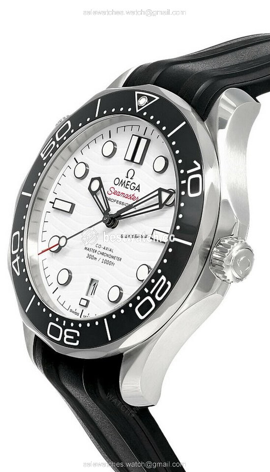 IMG_9085 Omega Seamaster Diver 300 M Automatic Steel 210.32.42.20.04.001 21032422004001 Replica 2