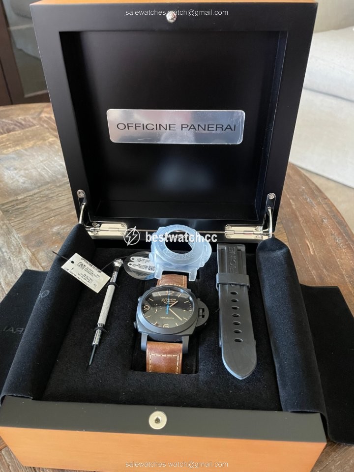 IMG_9085 Panerai Luminor 1950 3 Days Chrono Flyback Mens watch Unisex Automatic Ceramic PAM 00580 Replica 2