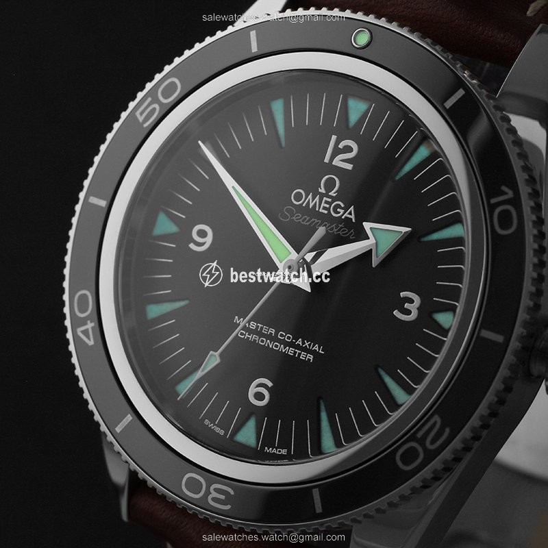 Omega Seamaster 300 Mens watch Unisex Steel 233.32.41.21.01.002 Replica 2
