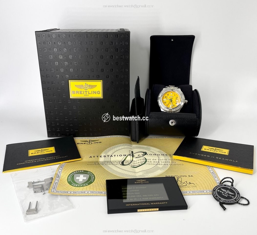 IMG_9085 Breitling Avenger II Seawolf Mens watch Unisex Automatic Steel A1733110 Replica 2