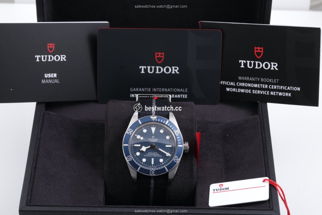 IMG_9085 Tudor Black Bay Fifty-Eight Mens watch Unisex Automatic Steel 79030B-0003 Replica 2