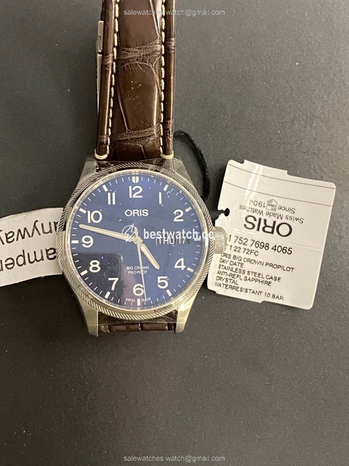 IMG_9085 Oris Big Crown ProPilot Day Date Mens watch Unisex Automatic Steel 01 752 7698 4065-07 1 22 72FC Replica 2