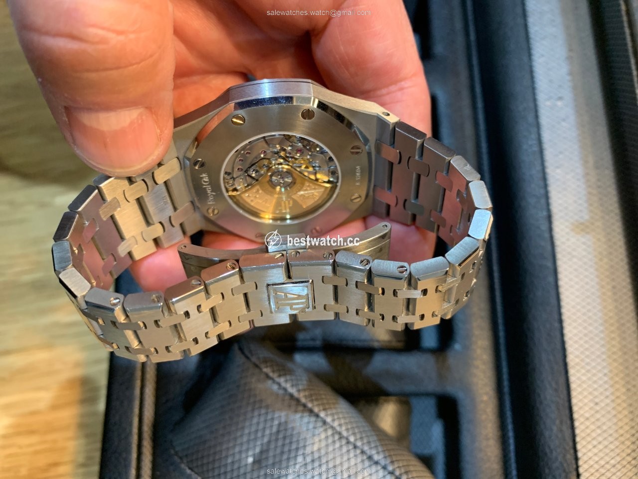 IMG_9085 Audemars Piguet Royal Oak Selfwinding Mens watch Unisex 15400st.00.1220st.03 Replica 2