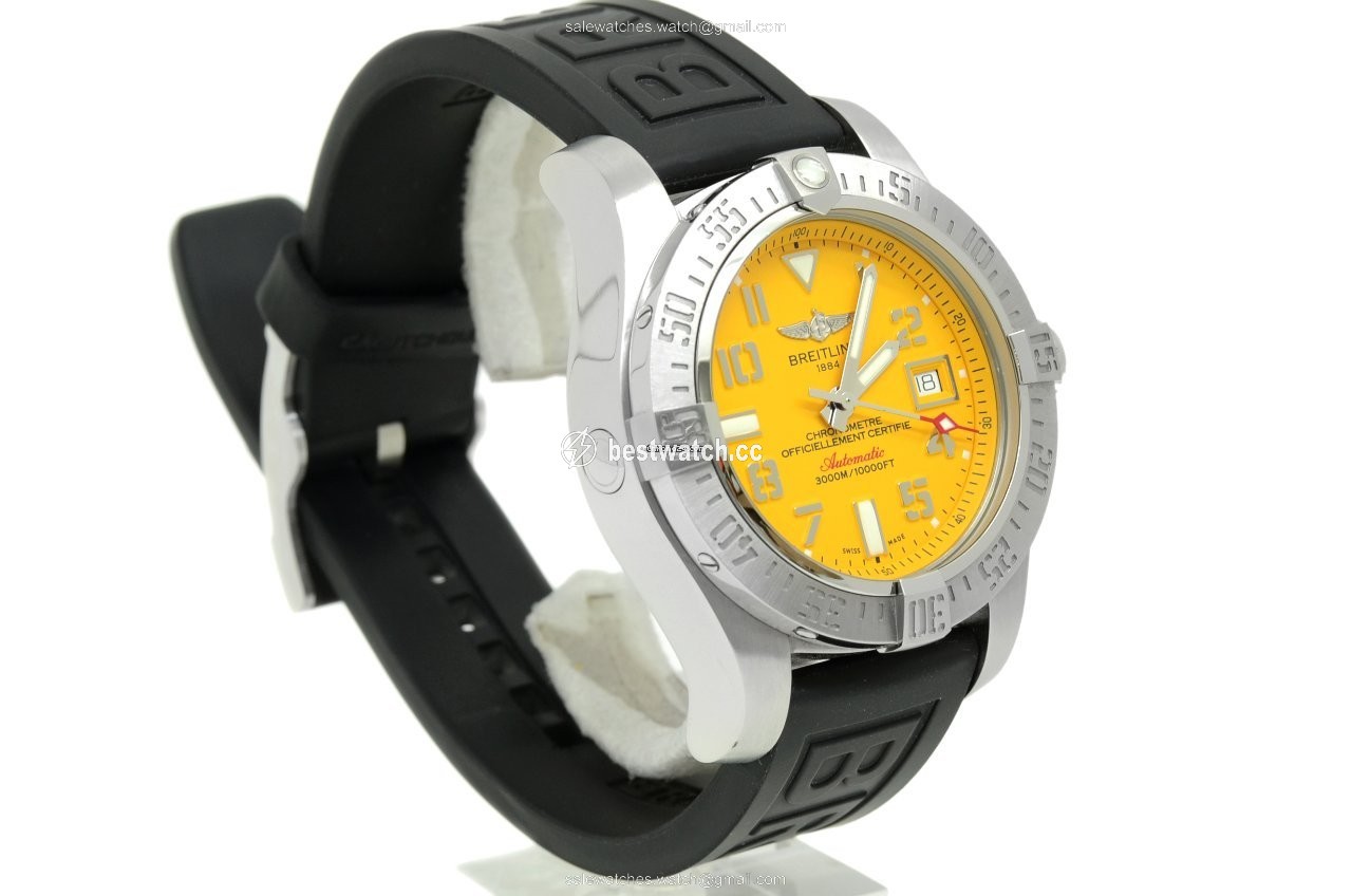 IMG_9085 Breitling Avenger II Seawolf Mens watch Unisex Automatic Steel A1733110 I519 Replica 2