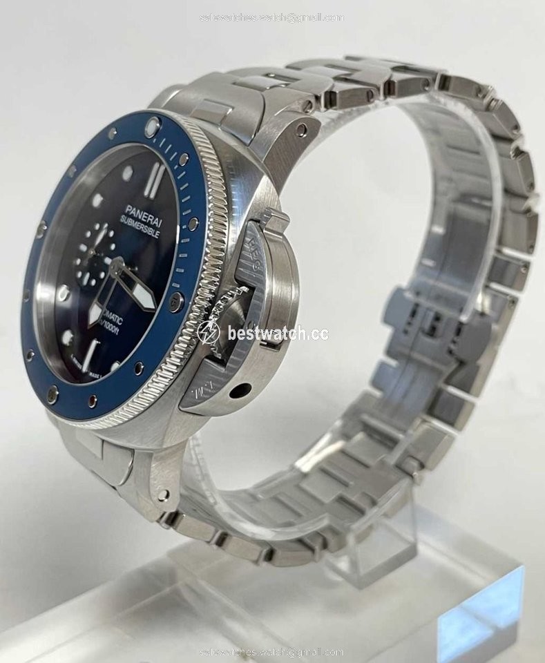 IMG_9085 Panerai Luminor Submersible Mens watch Unisex Automatic Steel PAM01068PO-1 Replica 2
