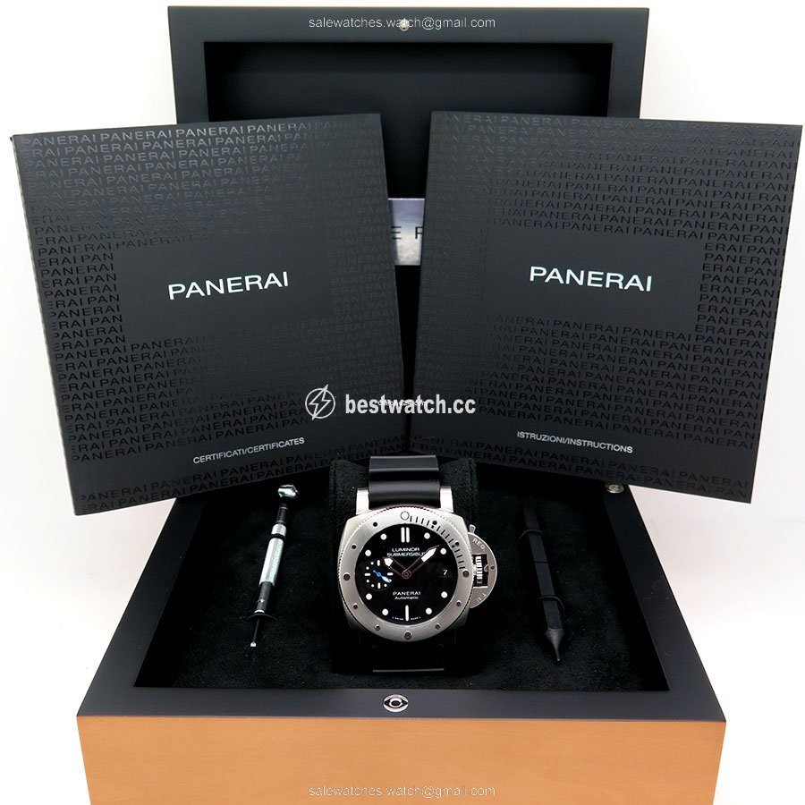 IMG_9085 Panerai Luminor Submersible 1950 3 Days Automatic Mens watch Unisex Automatic Steel PAM 682 Replica 2