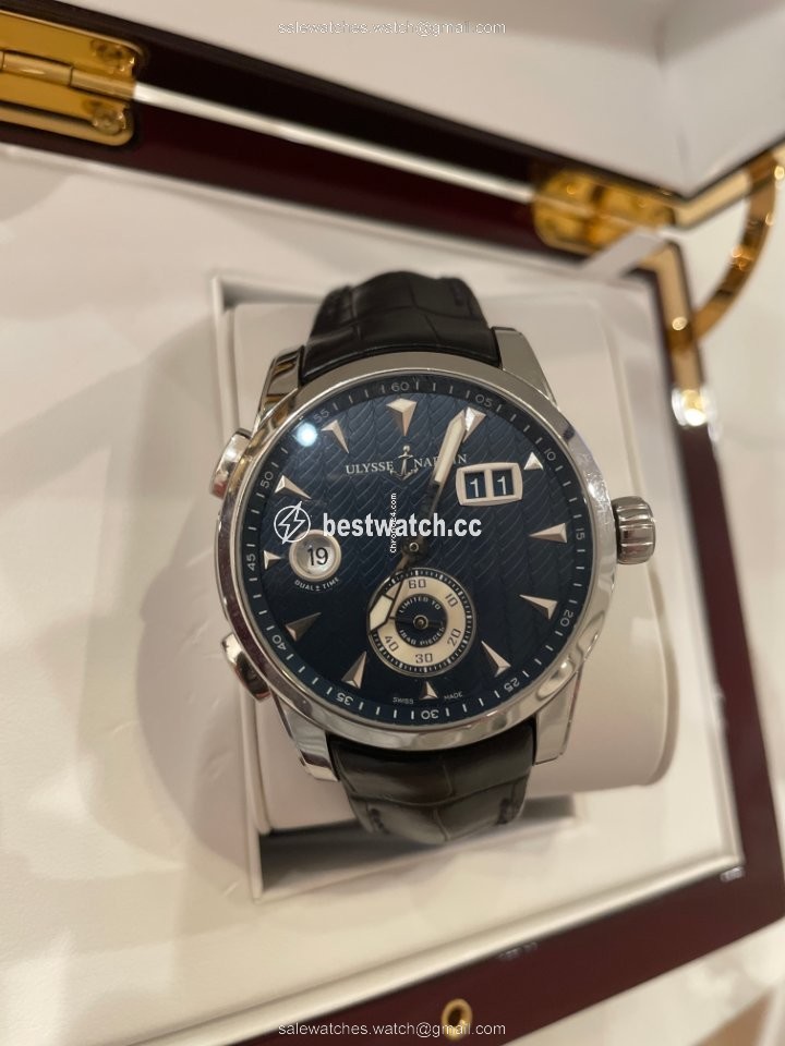 IMG_9085 Ulysse Nardin Dual Time Mens watch Unisex Automatic Steel 3343-126LE 93 Replica 2