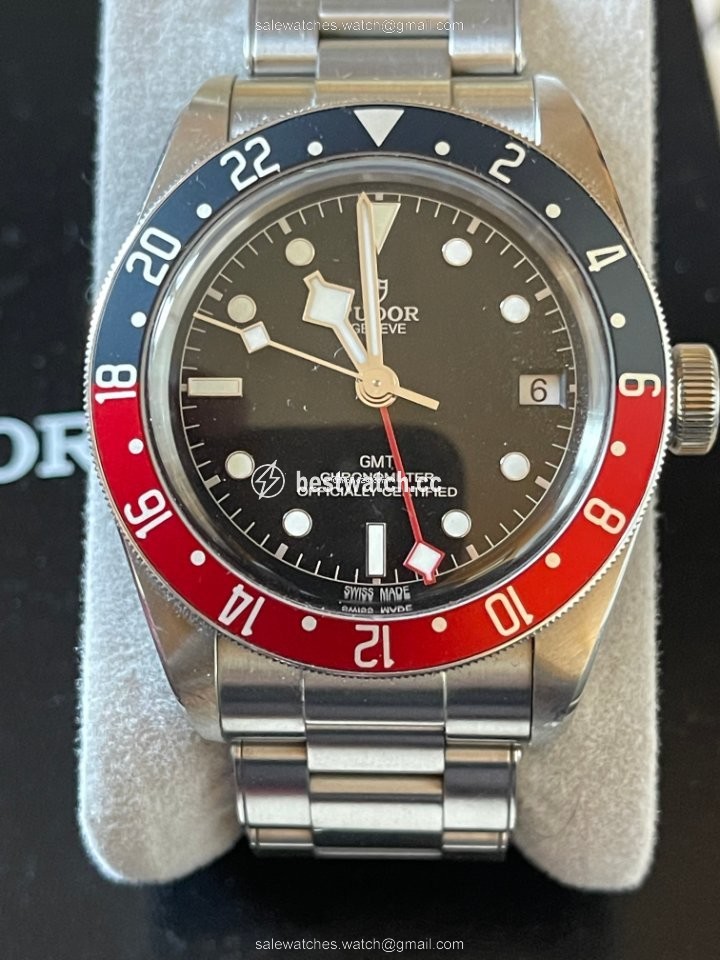 IMG_9085 Tudor Black Bay GMT Mens watch Unisex Automatic Steel 79830RB Replica 2