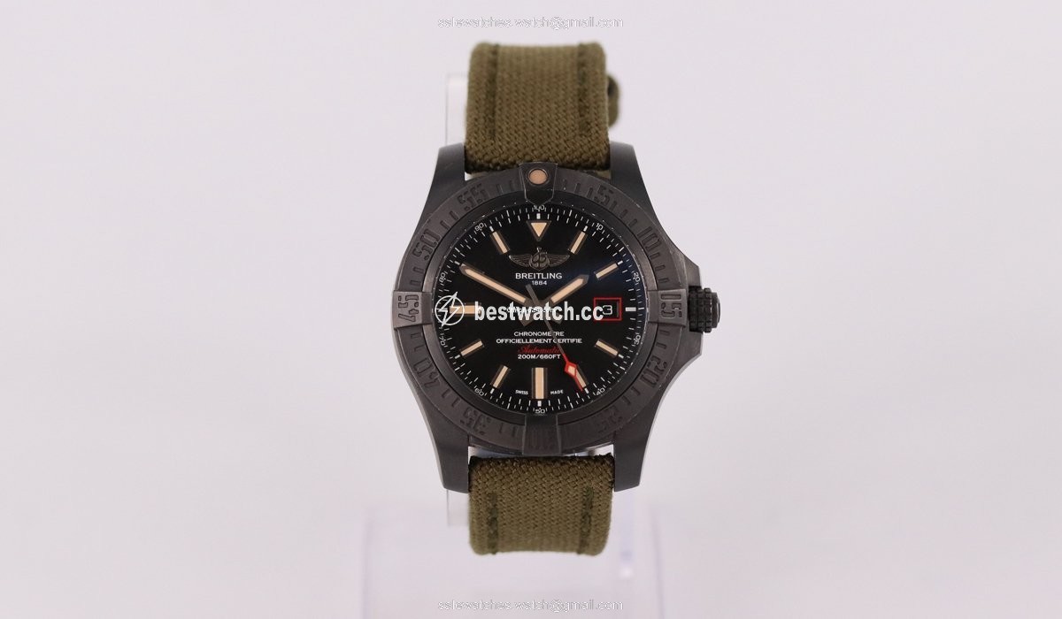 IMG_9085 Breitling Avenger Blackbird 44 Automatic Titanium V1731110 BD74 Replica 2