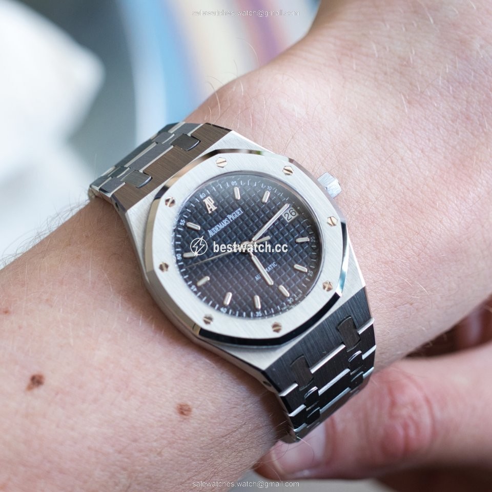 IMG_9085 Audemars Piguet Royal Oak Mens watch Unisex Automatic Steel 14790ST Replica 2
