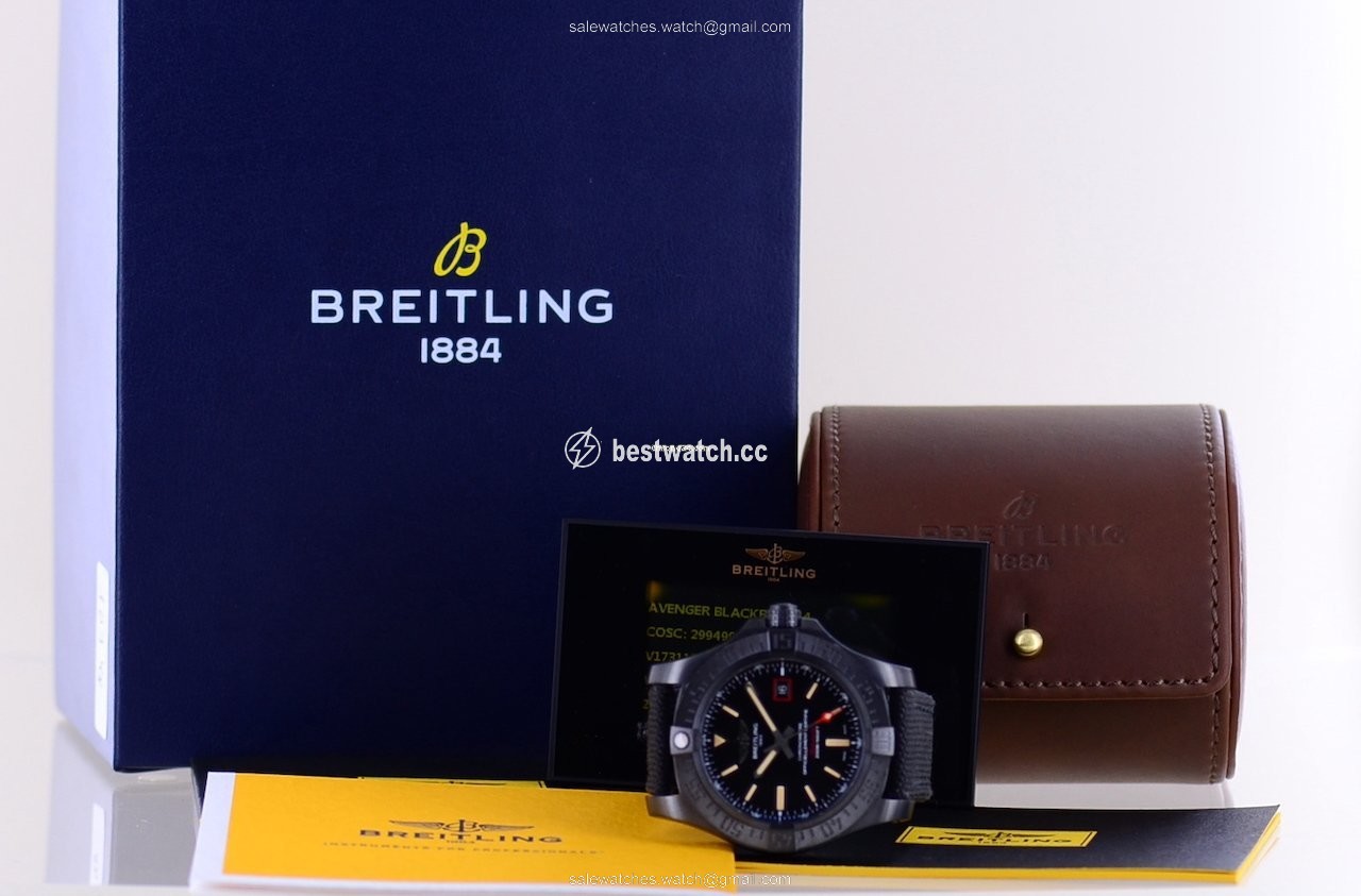 IMG_9085 Breitling Avenger Blackbird 44 Mens watch Unisex Automatic Titanium V1731110 Replica 2
