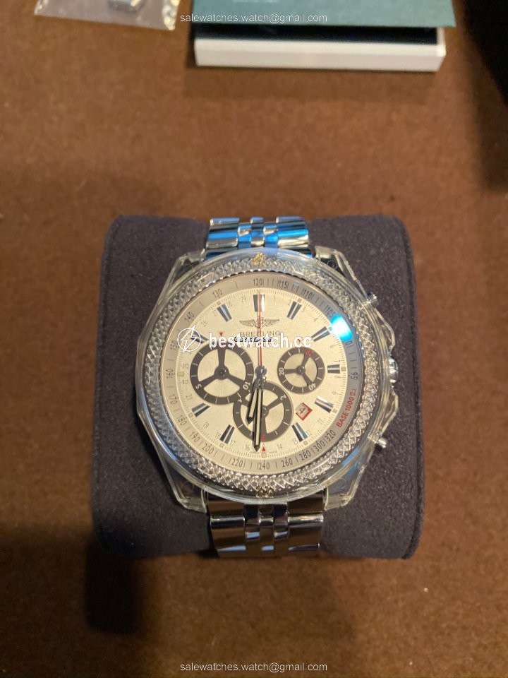 IMG_9085 Breitling Bentley Barnato Steel A2536621 G732 Replica 2