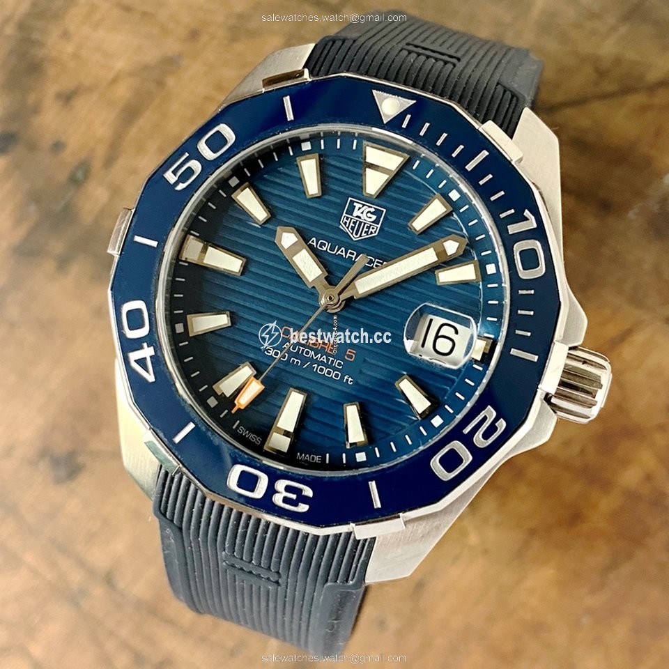 IMG_9085 TAG Heuer Aquaracer 300M Mens watch Unisex Automatic Steel WAY211C.FT6155 Replica 2