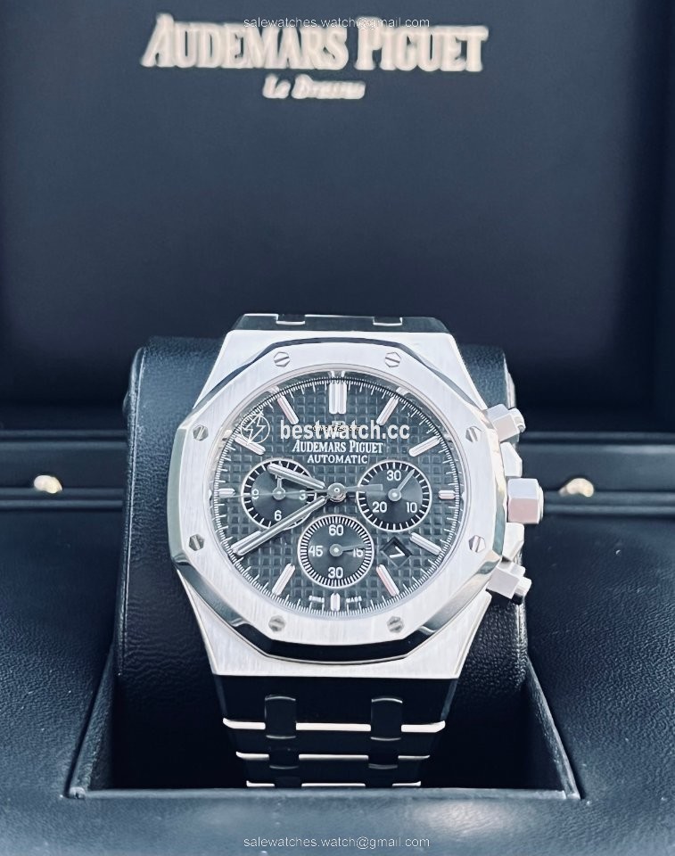 IMG_9085 Audemars Piguet Royal Oak Chronograph Mens watch Unisex Automatic Steel 26320ST.OO.1220ST.01 Replica 2