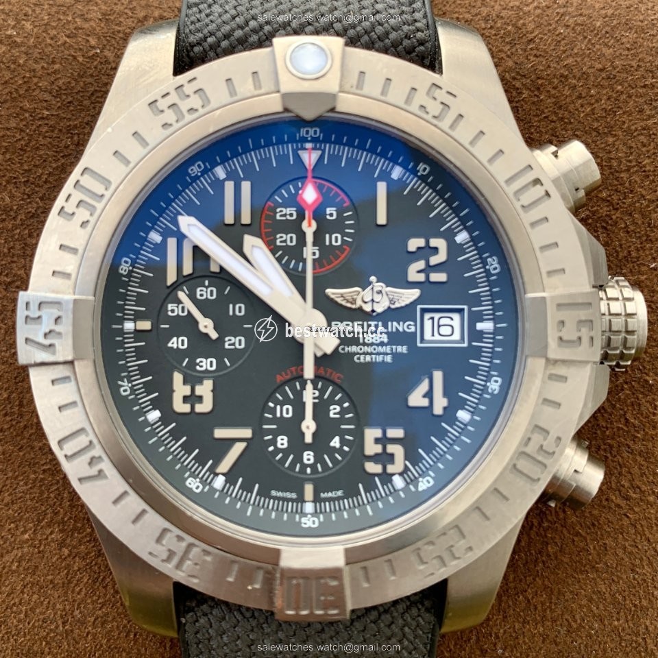 Breitling Avenger Bandit Mens watch Unisex Automatic Titanium E1338310 M534 Replica 2