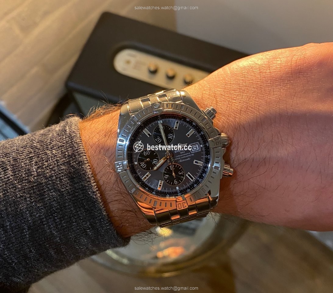Breitling Chronomat Evolution Mens watch Unisex Automatic Steel A1335611 F517 Replica 2