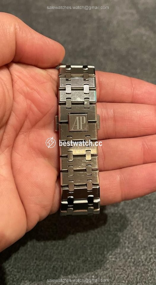IMG_9085 Audemars Piguet Royal Oak Perpetual Calendar Mens watch Unisex Automatic Steel 26574ST Replica 2