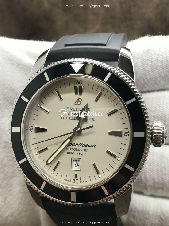 IMG_9085 Breitling Superocean Heritage 46 Automatic Steel A1732024 Replica 2