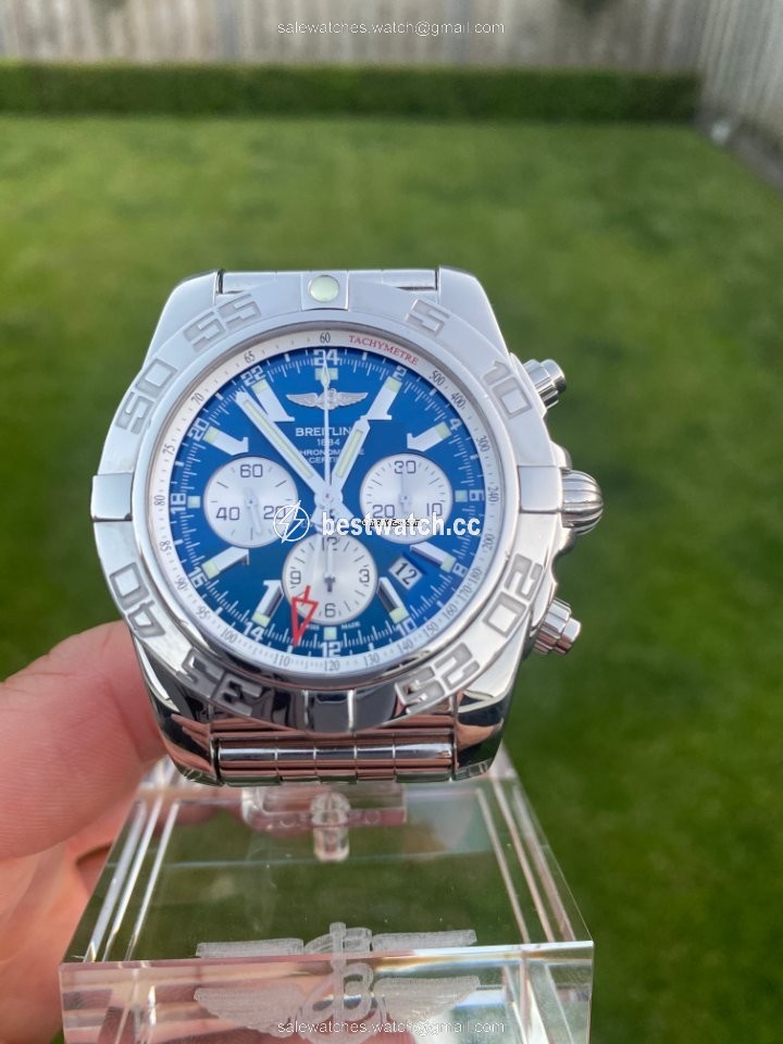 IMG_9085 Breitling Chronomat GMT Automatic Steel AB041012 C834 383A Replica 2