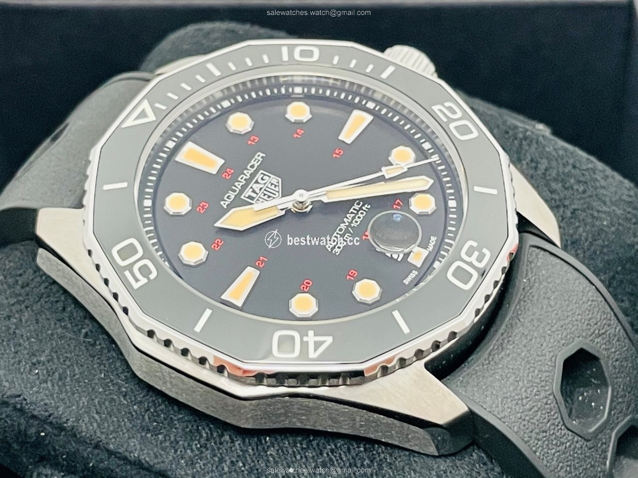 IMG_9085 TAG Heuer Aquaracer 300M Mens watch Unisex Automatic Steel WBP208C.FT6201 Replica 2