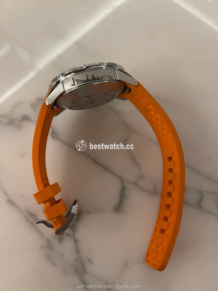 IMG_9085 IWC Aquatimer Automatic 2000 Mens watch Unisex Automatic Steel IW356807 Replica 2