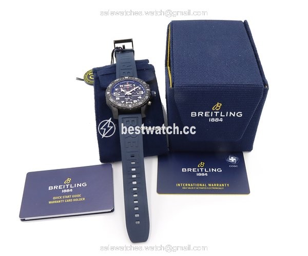 Breitling Endurance Pro Quartz X82310 Replica 2