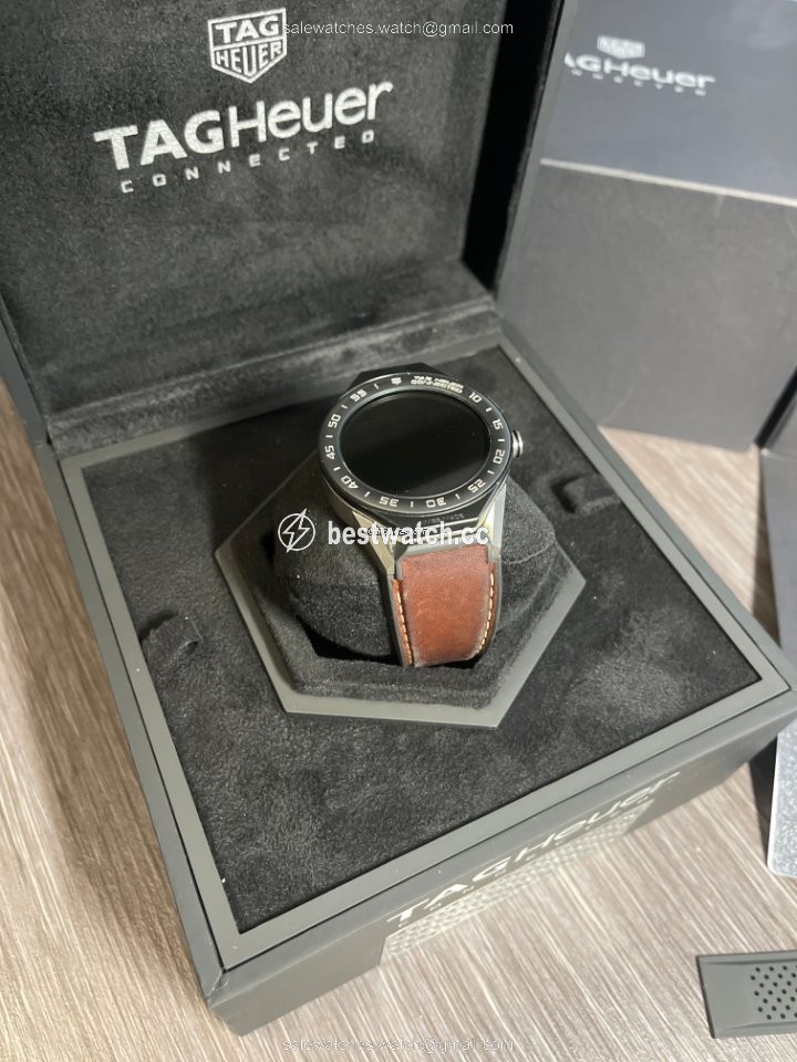 IMG_9085 TAG Heuer Connected Mens watch Unisex Quartz Titanium SBF818000.11FT8031 Replica 2