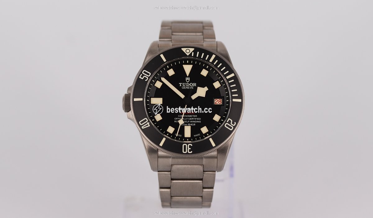 Tudor Pelagos Automatic Titanium MT5612- LHD Replica 2