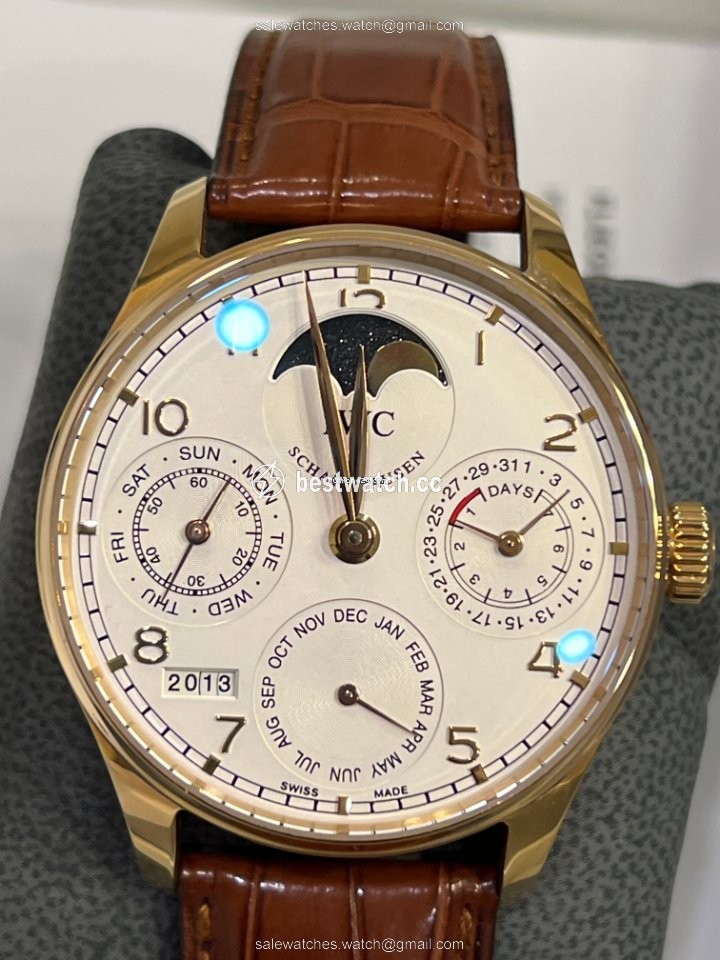 IWC Portuguese Perpetual Calendar Mens watch Unisex Automatic Rose gold IW502213 Replica 2
