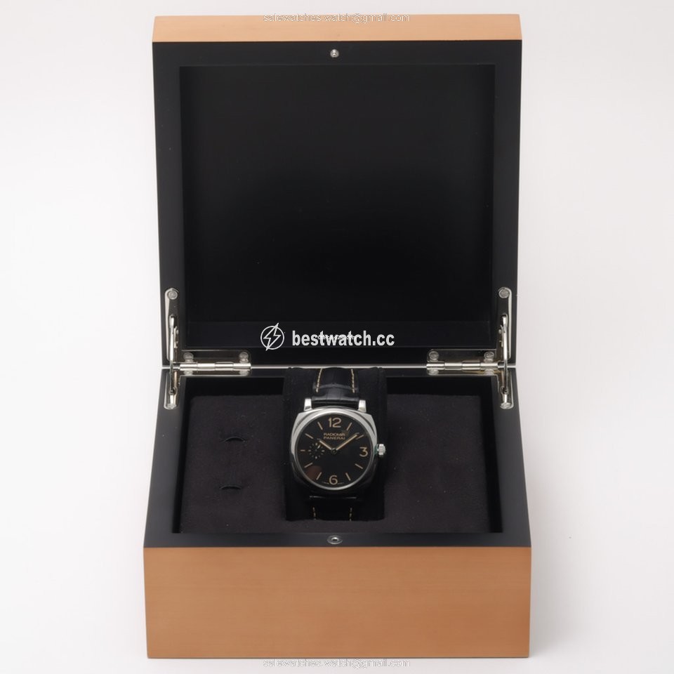 Panerai Radiomir 1940 Mens watch Unisex Manual winding Steel PAM 00512 Replica 2