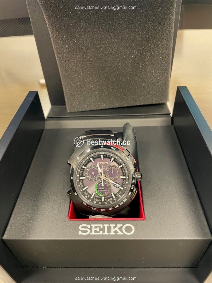 IMG_9085 Seiko Astron GPS Solar Chronograph Mens watch Unisex Quartz Titanium SSE121 Replica 2