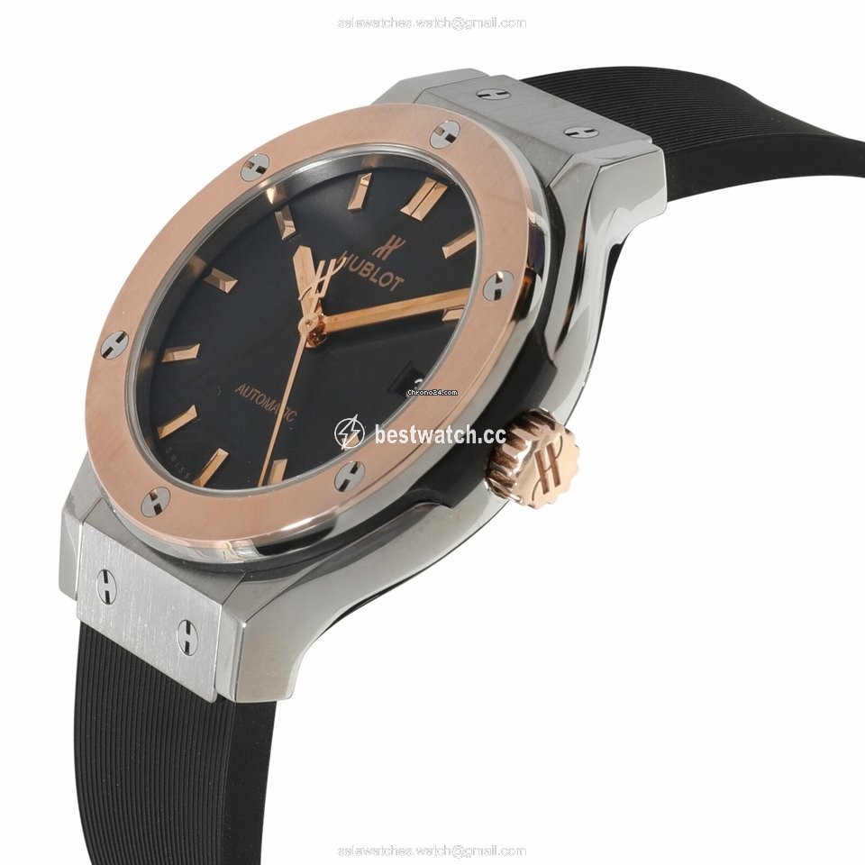 IMG_9085 Hublot Classic Fusion 45, 42, 38, 33 mm Mens watch Unisex Automatic Titanium 565.NO.1181.RX Replica 2