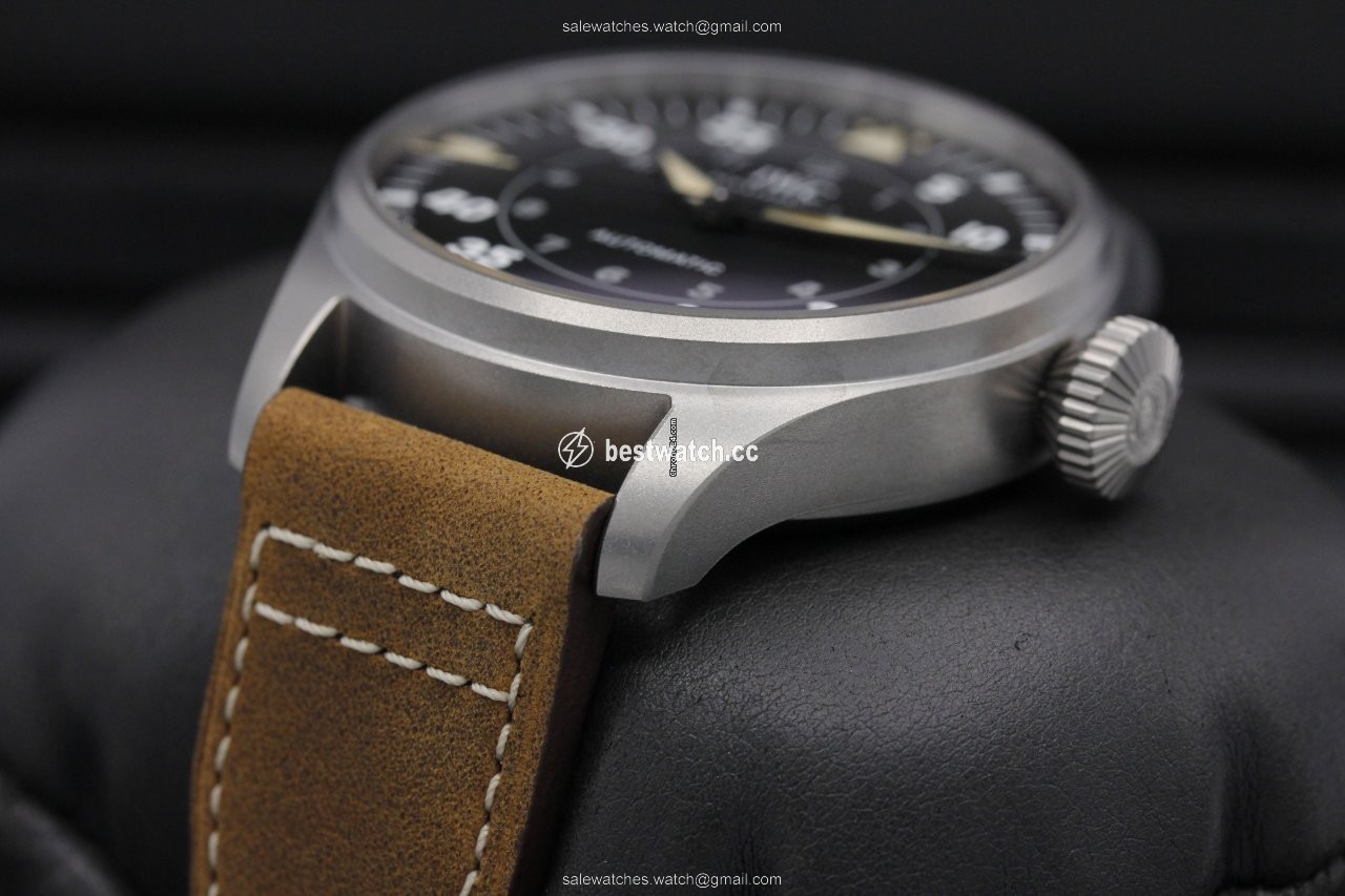 IMG_9085 IWC Big Pilot Titanium IW329701 Replica 2
