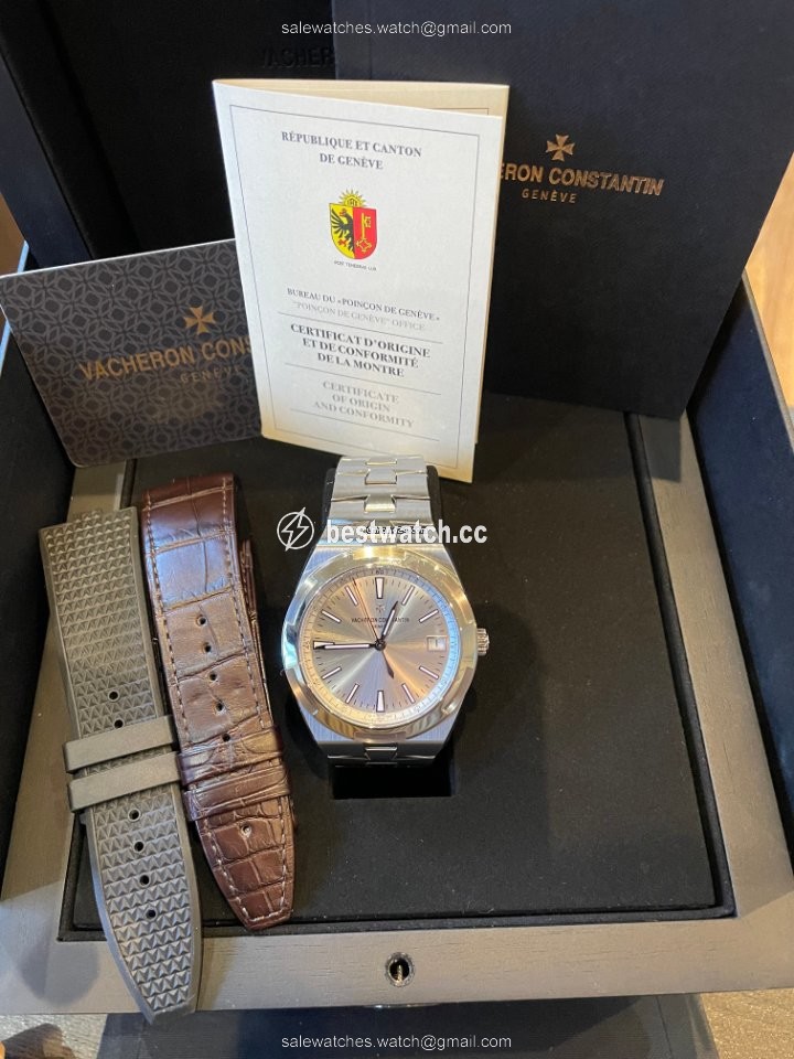 IMG_9085 Vacheron Constantin Overseas Mens watch Unisex Automatic Steel 4500V 110A-B126 Replica 2