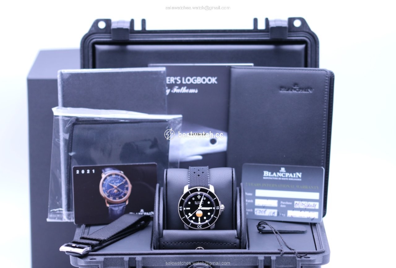 IMG_9085 Blancpain Fifty Fathoms Mens watch Unisex Automatic Steel 5008-11B30-NABA Replica 2