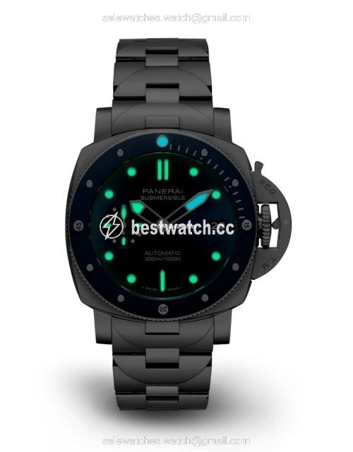 IMG_9085 Panerai Luminor Submersible Mens watch Unisex Automatic Steel PAM 01068 Replica 2